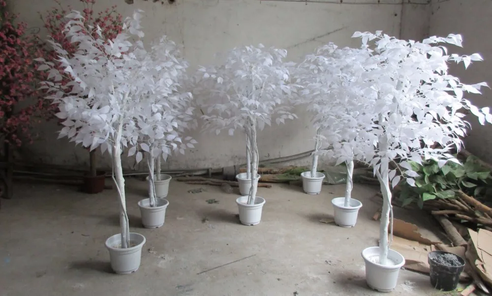 Artificial mini banyan tree bonsai with white leaves