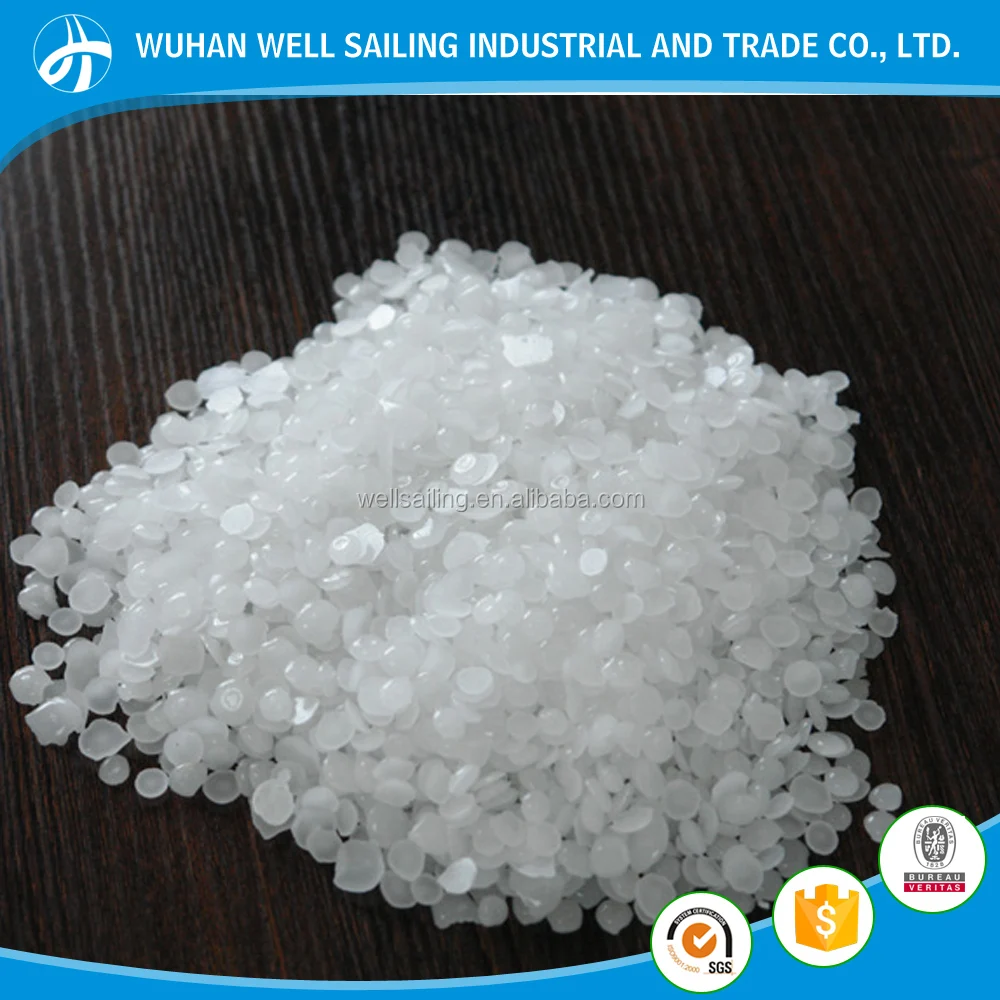 Белый мягкий парафин