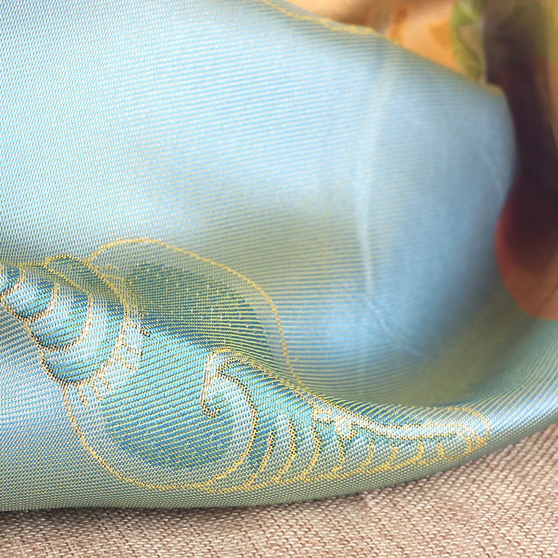 
Tibetan Mongolian noble etiquette five-color thickening jacquard auspicious eight treasures Hada 