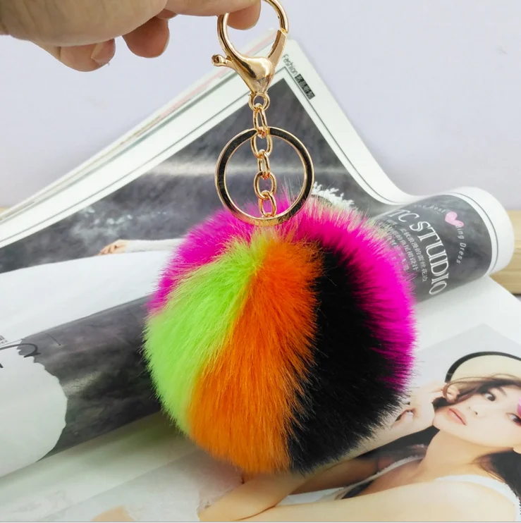 
Yongze 8cm four-color colorful furry ball pretty faux fur puff ball of fur charm keychains faux fur puff keychain ball 