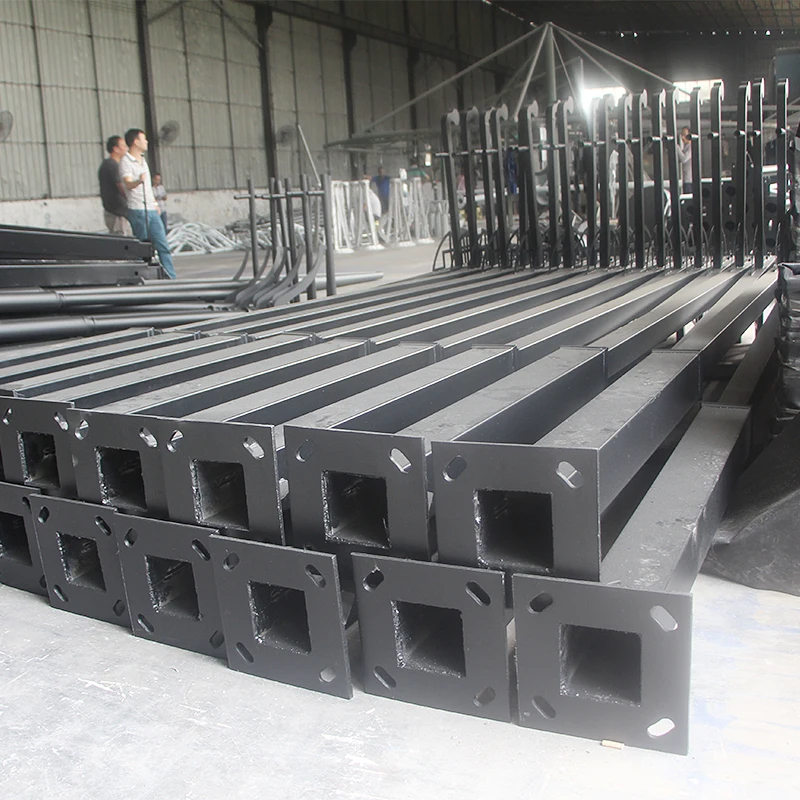 China supplier galvanized adjustable Tennis Court Light Poles For Football Playground