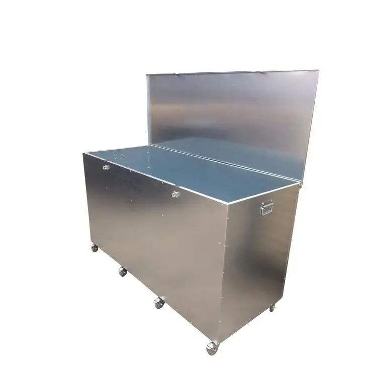 
Galvanized animal horse storage feed bin with hangles and wheels 