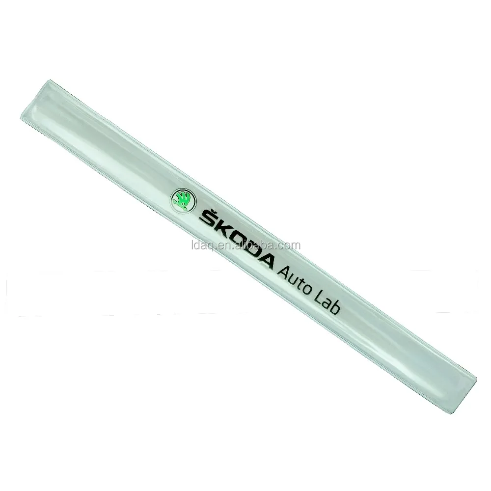 
 Логотип skoda, браслет, светоотражающая продукция дорожной безопасности  