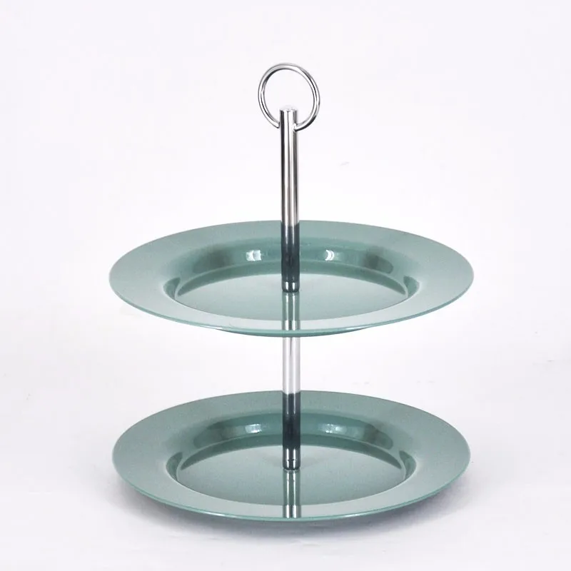 Rotated Clear Plastic Cake Plate With Cover