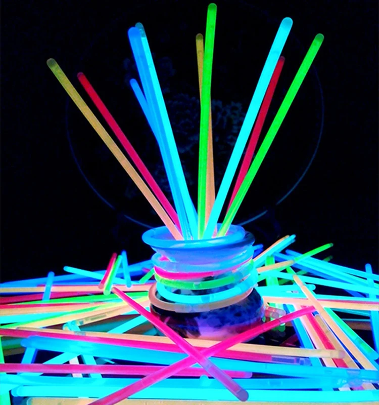 2019 Fashion Style Hot Sale Manufacturer 8 Inch glowsticks, glow bracelets led glow stick