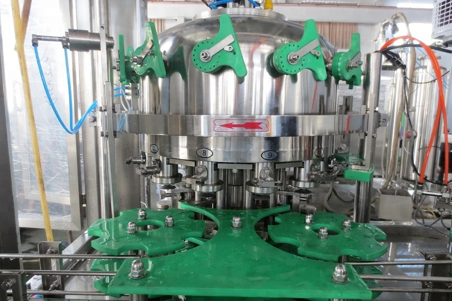 
Full automatic sealing line carbonated beverage soda soft drink aluminum pop tin Can filling machine 