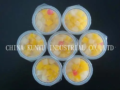 консервированный фруктовый коктейль