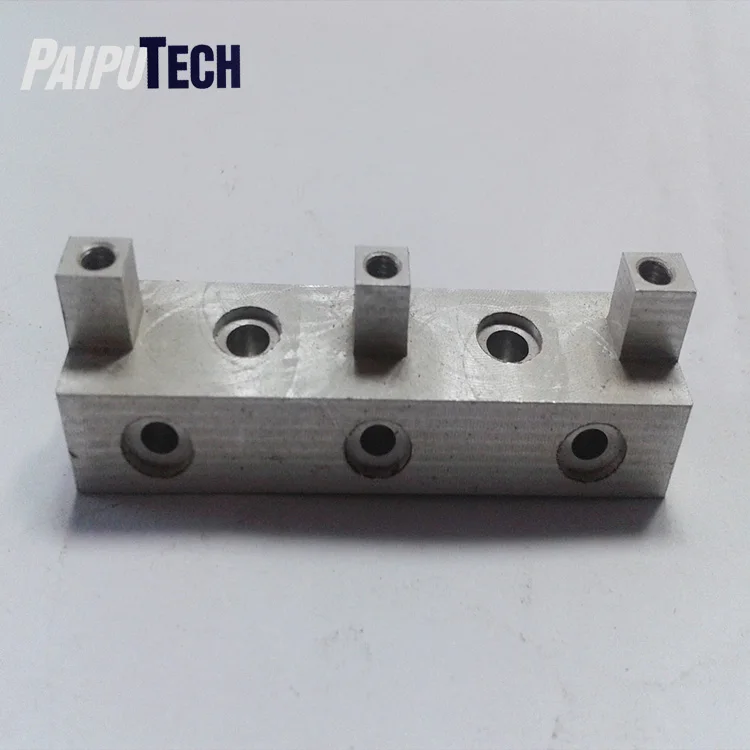 
Custom Clear Anodized 6061 Aluminum CNC Machining Center Lightsaber Parts, 5 Axis CNC Machining Aluminum Grip Parts Lightsaber 