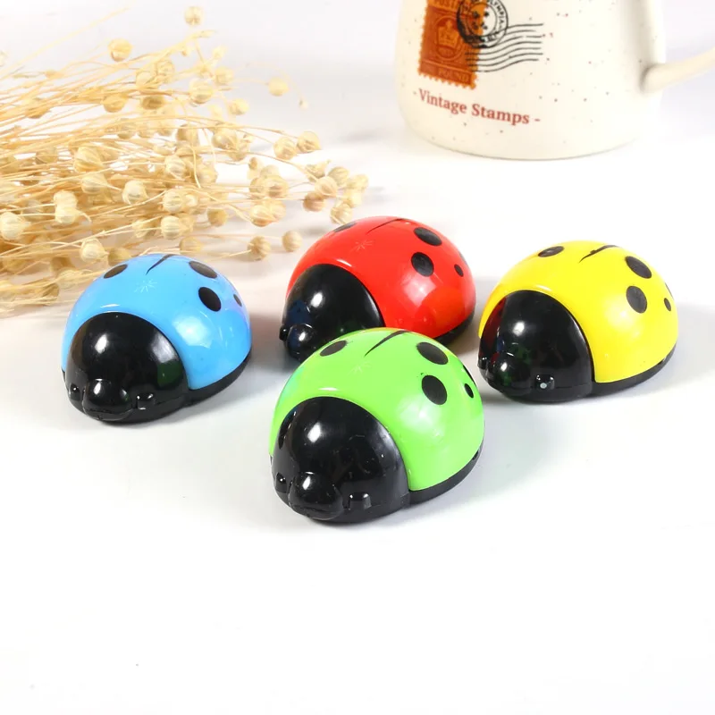 
Promotion Cute Kids Pencil Sharpener Cartoon Animal Shape School Stationery Pencil Sharpener 