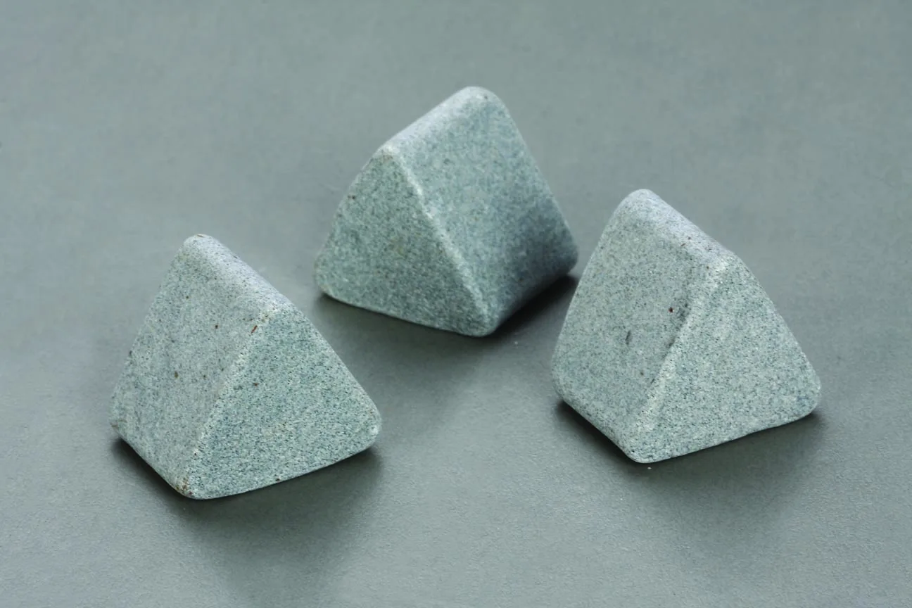 High purity grinding media zirconia ceramic blasting media rosler ceramic media