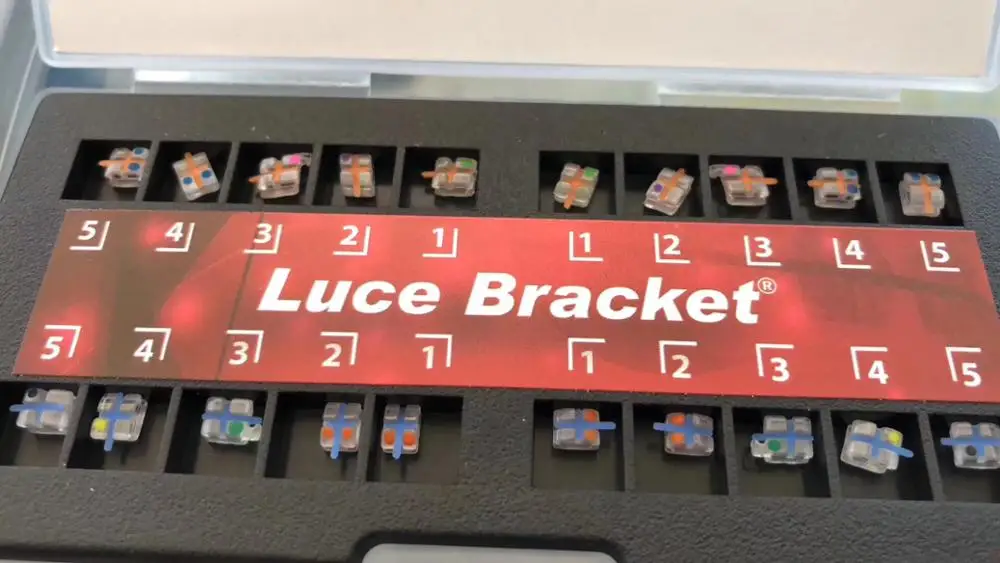 Dental Orthodontic Ceramic Bracket