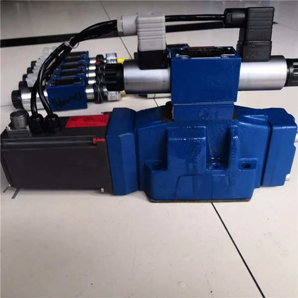 Новое высокое качество Rexroth пропорциональные клапаны R900705186 4WRKE16W6-200L-3X/6EG24EK31/F1D3M-33/серия многие типы являются факультативными