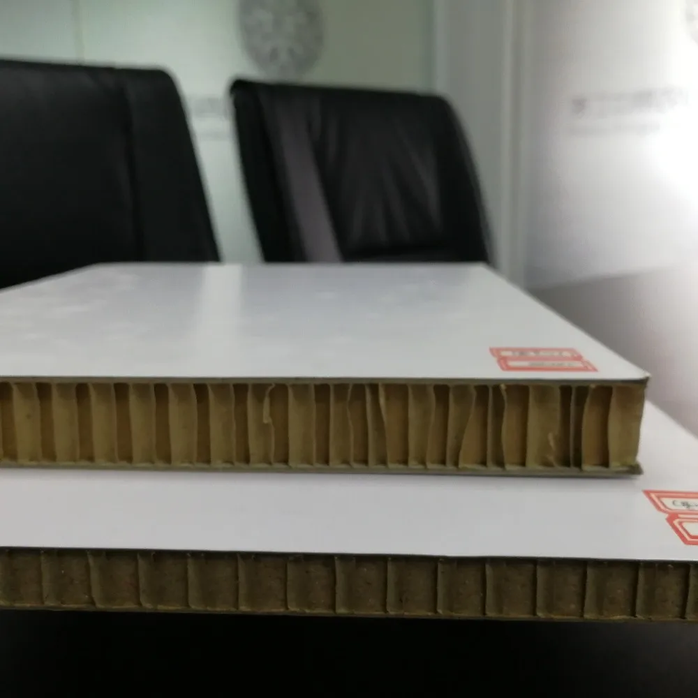 Hot sale manufacture price water resistant white paper honeycomb cardboard sandwich wall panels
