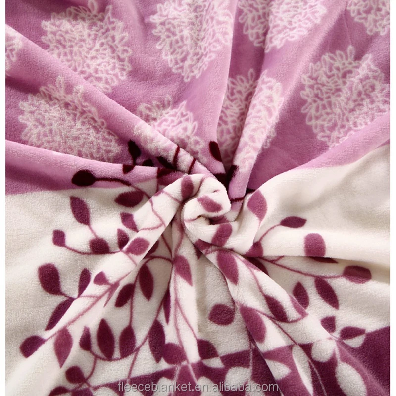 new products Soft  nice handfeeling home use cheap wholesale 100%polyester flannel fleece throw blanket