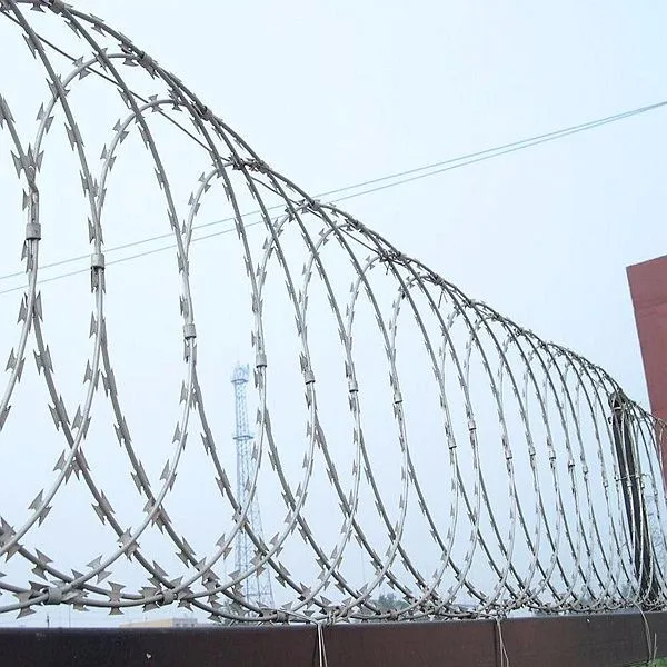 low price concertina razor barbed wire Stainless Steel PVC Galvanized Barbed Wire for Sale