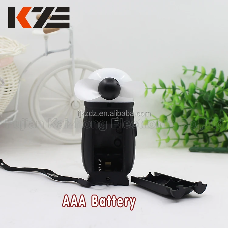 Оптовая продажа мини портативный Настольный вентилятор пластиковый панды для