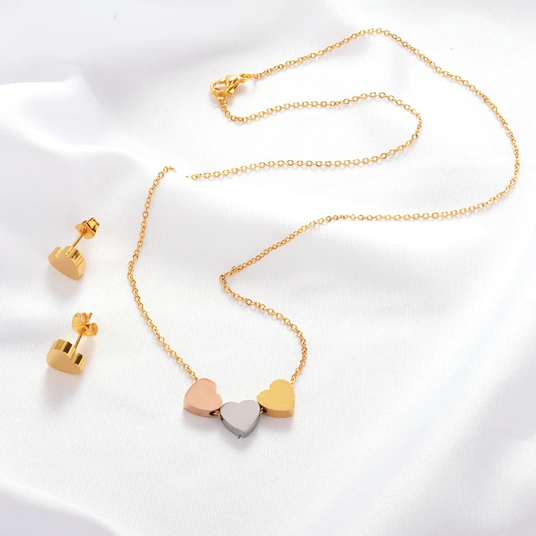 
2019 Heart Set Statement Necklace Stainless Steel 18k Gold Display Jewelry 