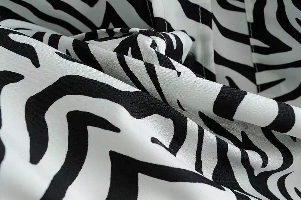 Good quality turn down collar animal print blouse women custom long sleeve shirt