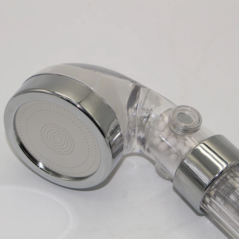 C-258-1 насадка для душа с функцией магнитной терапии и эффектом увеличения давления воды