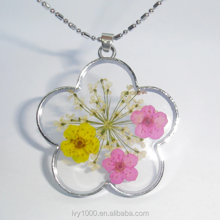 4mm Wide Silver Metal Pendant Necklace with Real Flower Inside Epoxy Resin Copper Jewelry Amber Stone for Engagement Gifts