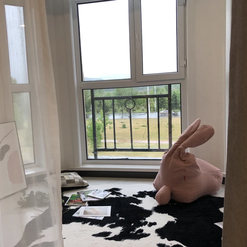 High Quality Cow Skin Rug Animal Raw Hide and Skins floor carpet