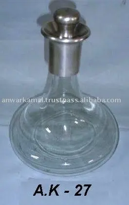 High Quality Luxury Design Glass Decanter With Metal Lid For Wine