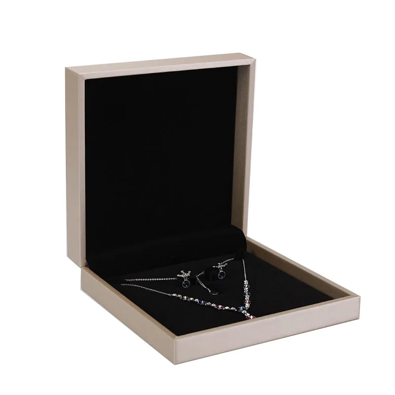 Wholesale Leather Packaging Box For Jewelry Set
