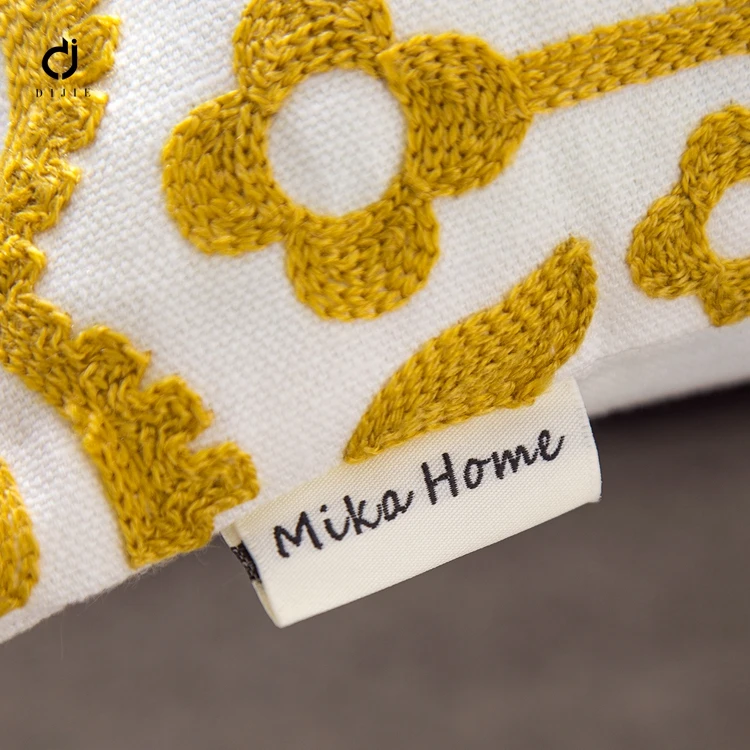 Новые товары Вышивка 100 полиэстер желтый мультфильм декоративные пользовательские печатных Пледы Подушки