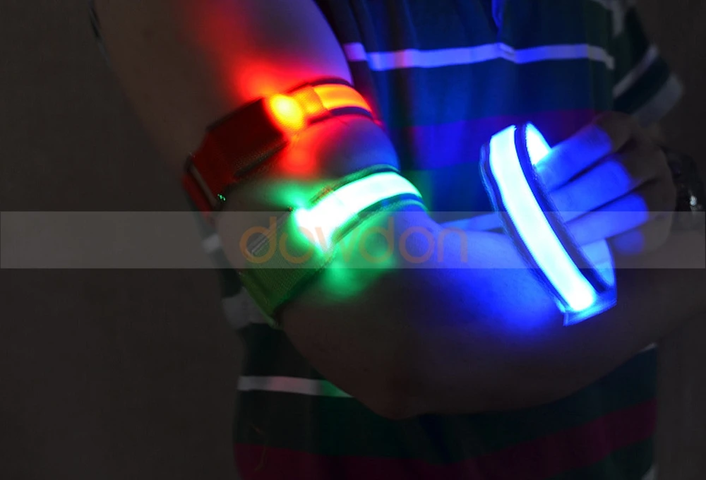 Led Flashing Sport Armband Led Safety Lights For Running at Night Sample Free