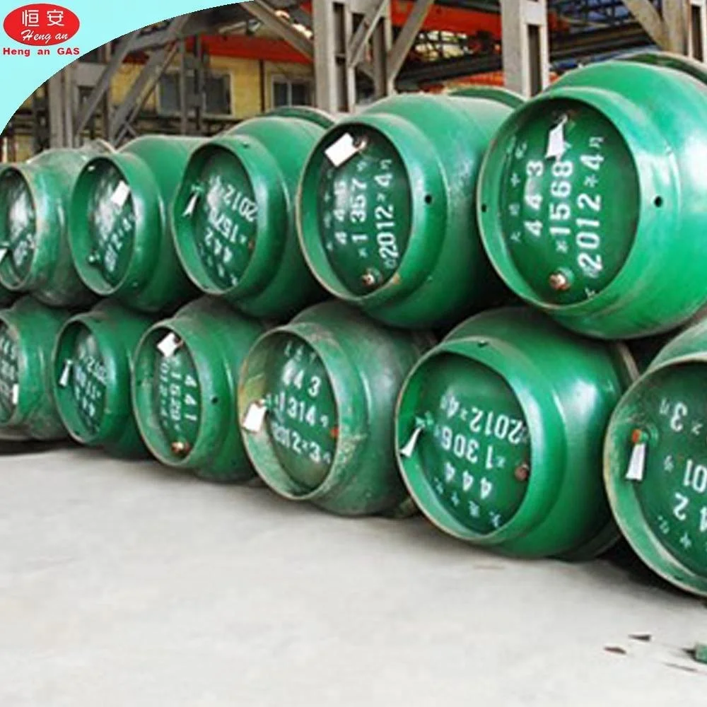 Контейнер жидкого хлора. Емкости с хлором. Утечка хлора. Склад жидкого хлора. Утечка хлора.