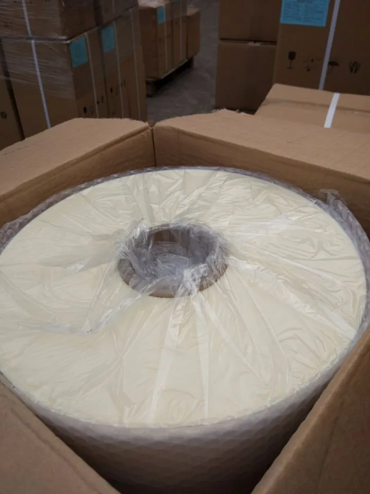 Глянцевые и матовые термоламинированные пленочные рулоны bopp