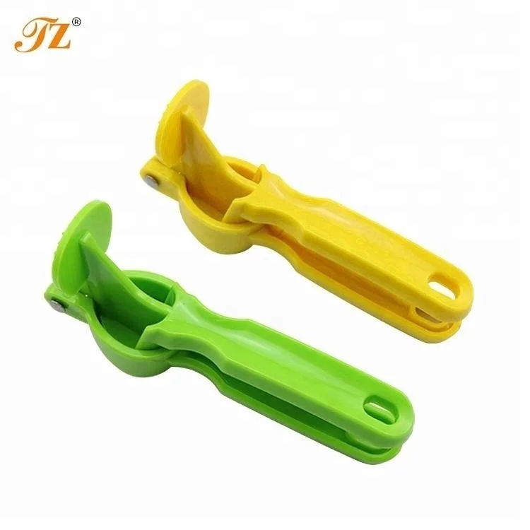 New Design Colorful Plastic Garlic Press for Kitchen Supplies