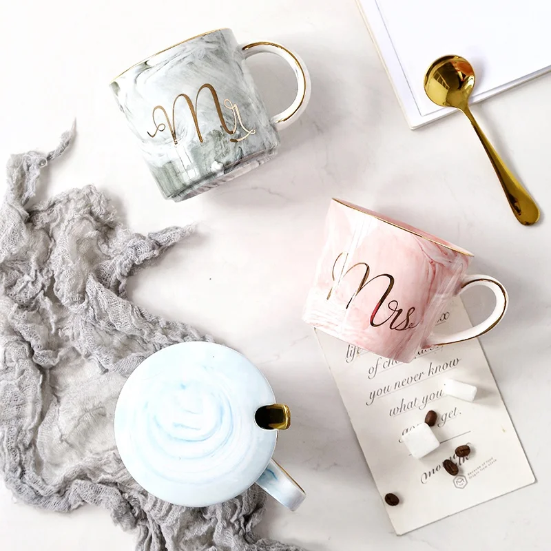 WKTM08-010 мраморный стиль с логотипом пользовательская печать Mr & Mrs Золотой обод 12 унций керамическая чашка для кофе набор мраморных