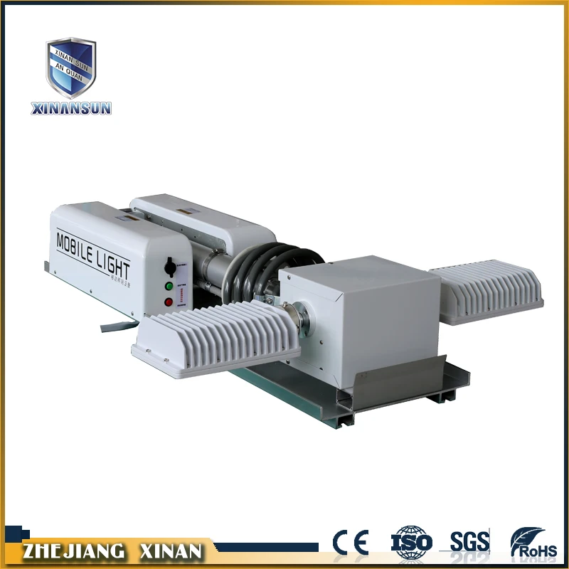 Convenient white telescopic truck hydraulic mast light tower