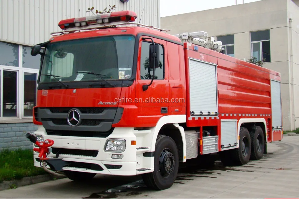 Heavy-duty Water and Foam Fire Truck