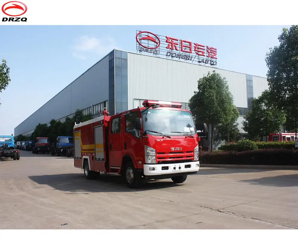Famous Japan brand 3Tons small capacity Foam Fire Fighting Truck