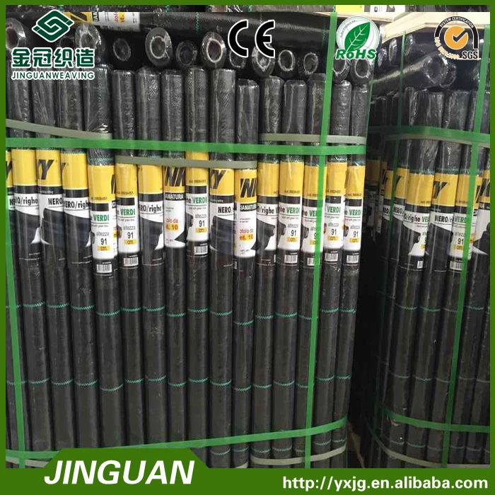 Agricultural plastic mulch film in roll