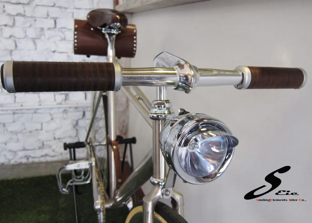 Chrome moly steel vintage classic bike