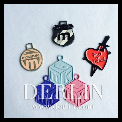 Hot Selling Custom Printing Labels Self Adhesive Metal Garment Alloy Label Badge