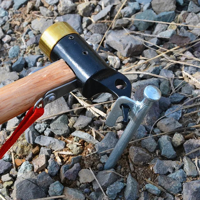 
White iron camping 20 cm peg, forging in high strength and over striking stake for desert, snow field and beach 