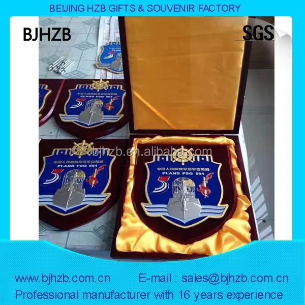 
Custom wall plaques Good sale Wooden award with metal star awards trophy 