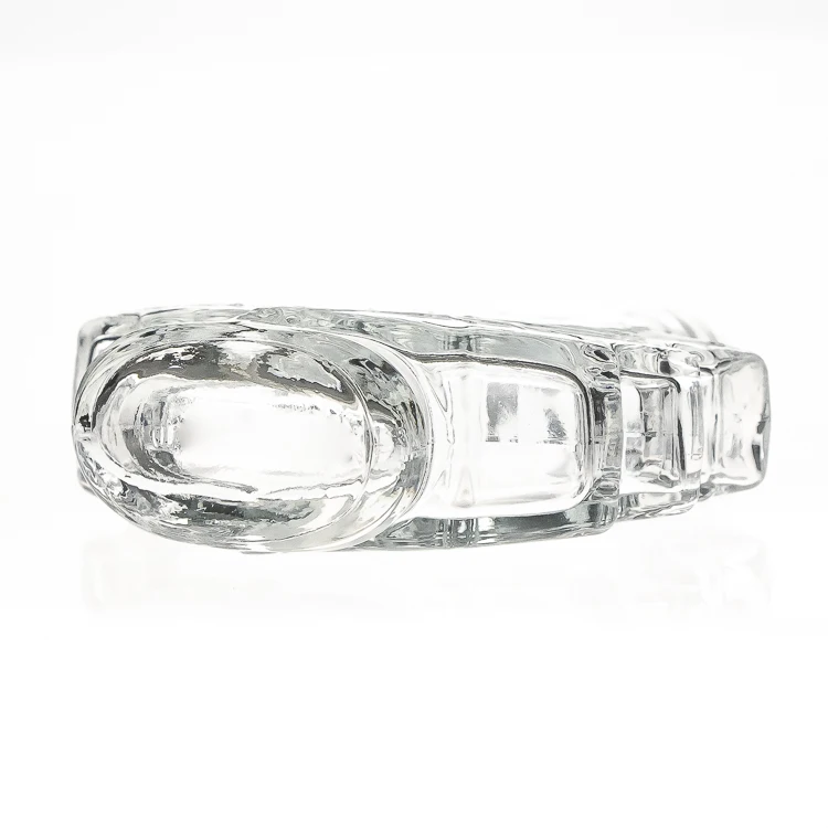 WIne Bottles Manufacturer 250ml 100ml 50ml Small Mini Maple Leaf Shaped Clear Glass Spirit Bottle