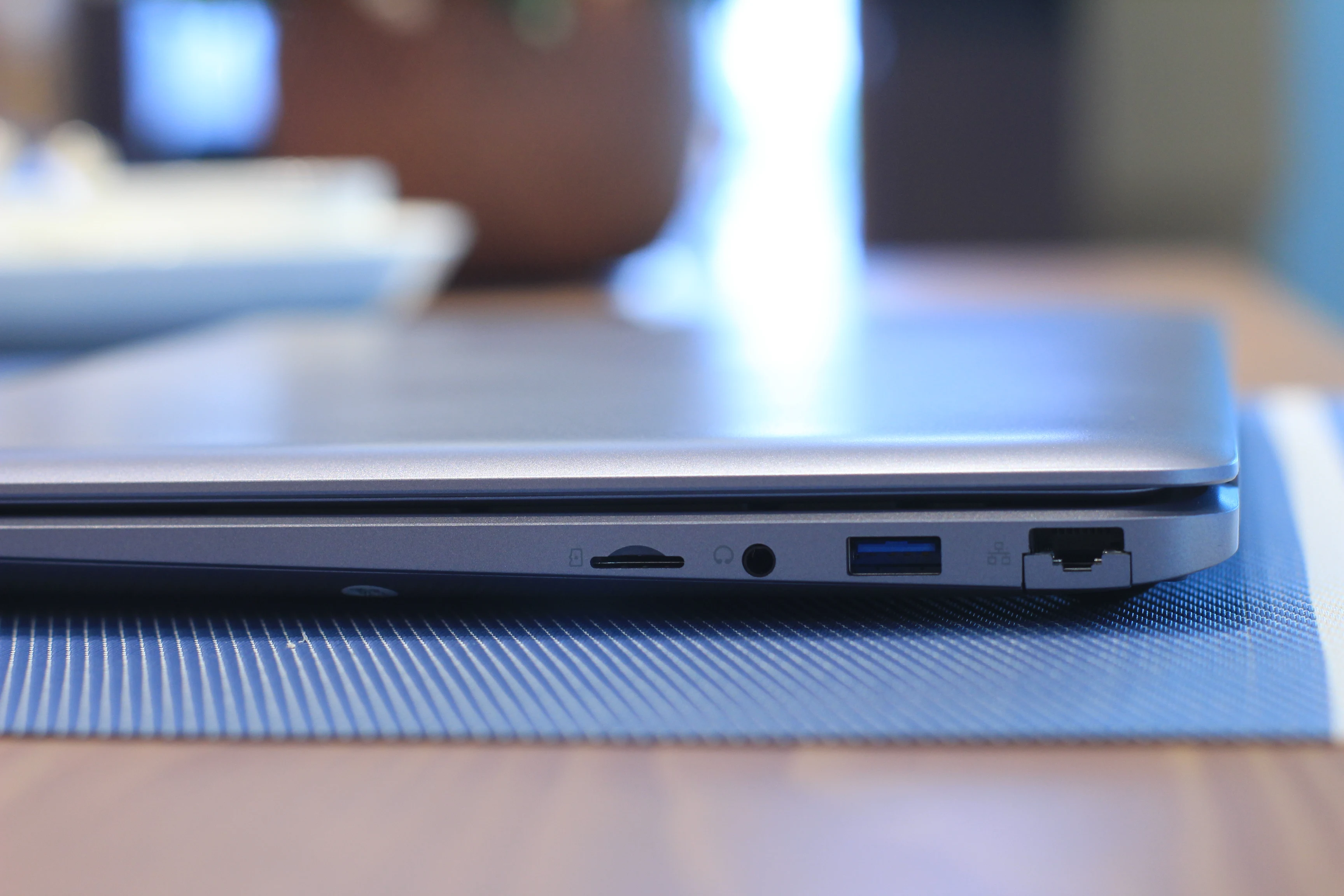 
15.6 inch FHD Win10 8GB 16GB Core i3 5005U High Performance Laptop 