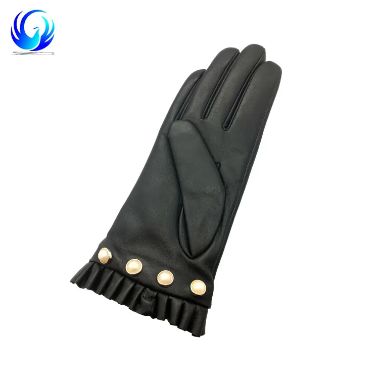 2019 fashion ladies 100% sheepskin wholesale leather gloves with pearls
