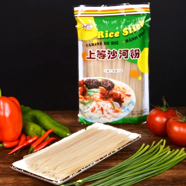 
Delicious Flat Rice Vermicelli with Smooth Taste 