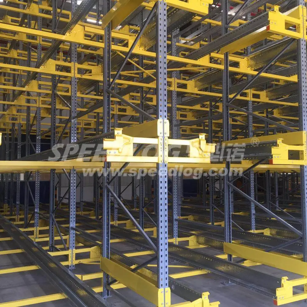 Maxrac shuttle carrier with pallet runner at high speed running in racking lane