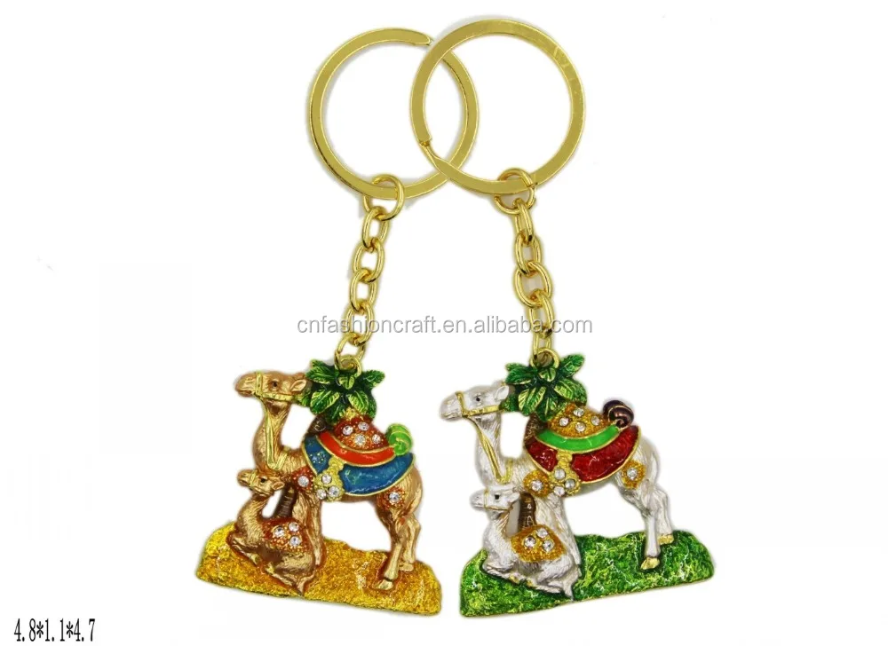 Best selling trendy style camel keychain for dubai gift