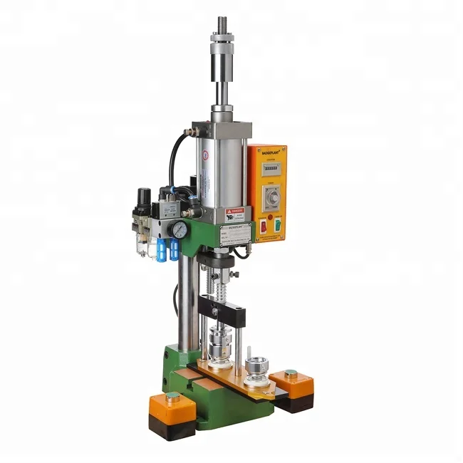 2021 hot sell pneumatic tin fridge magnets  button machine body MODEL:PP-500