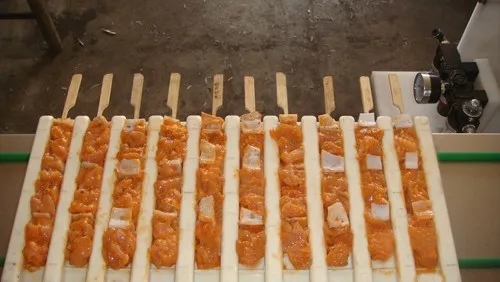 Large Capacity Automatic Kabob Maker/Chicken Kebab Wearing Machine