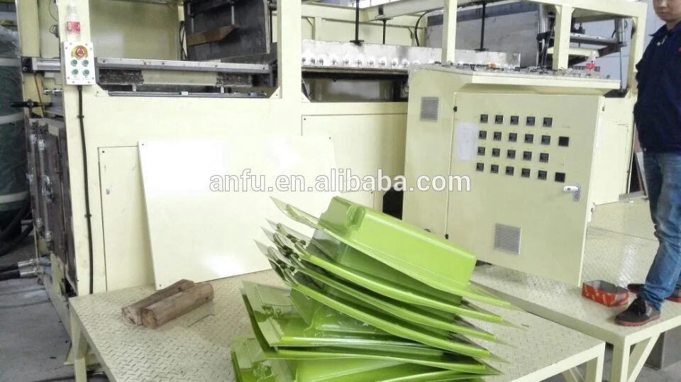 
2019 PC,ABS suit case forming machine 